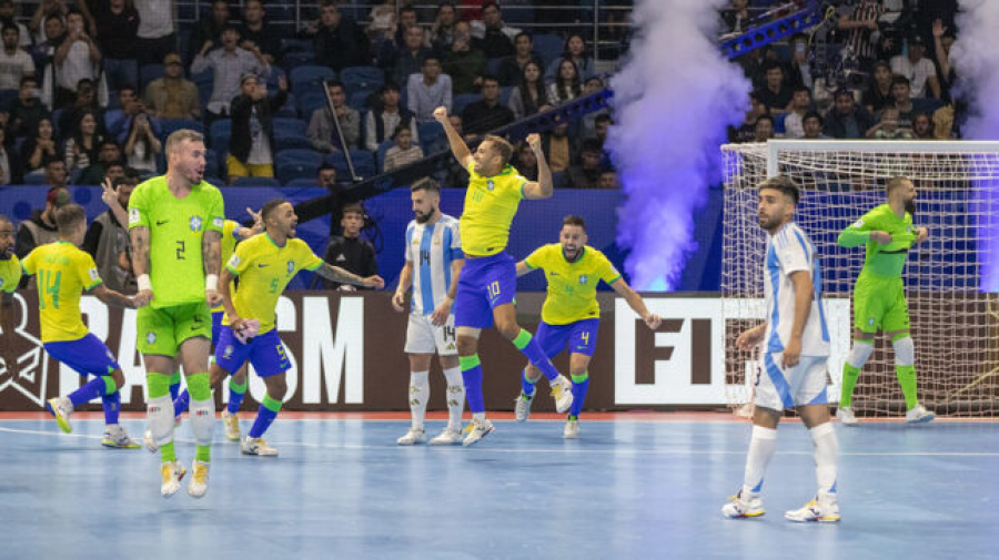 Seleção Brasileira sofre, mas conquista o Hexa da Copa do Mundo de Futsal